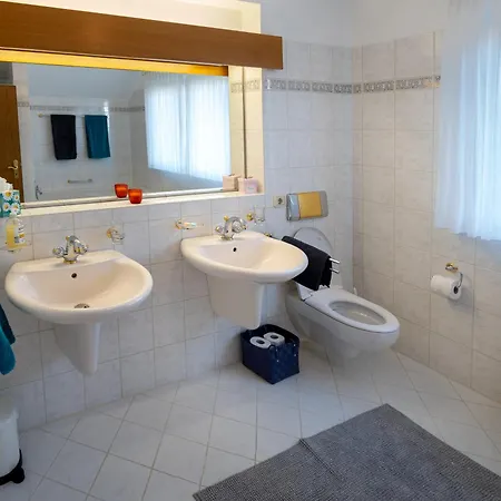 Am Hochblauen Apartment *